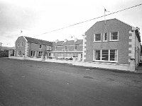 Achill Head Hotel. - Lyons0017568.jpg  Achill Head Hotel. Photo for Jackson Stopp & McCabe Auctioneers, October 1968. : 19681010 Achill Head Hotel.tif, Achill, Lyons collection