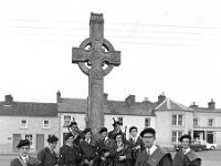 Photo in Balla for Going Places page in the Evening Herald, June 1971. - Lyons0016545.jpg  Photo in Balla for Going Places page in the Evening Herald, June 1971. : 1971 Misc, 19710628 Photos in Balla for Going Places page in the Evening Herald 4.tif, Lyons collection