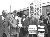 Ballinrobe races,  June 1972.. - Lyons0016920.jpg  Stephen O' Malley Whisky distributors, Limerick making presentations to prize-winners atBallinrobe races,  June 1972. : 1972 Misc, 19720622 Ballinrobe Races 6.tif, Ballinrobe, Lyons collection