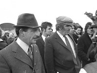 Ballinrobe races,  June 1972.. - Lyons0016923.jpg  Horsetrainer John Daly, Loughmask stud giving final instructions to his jockey at Ballinrobe races,  June 1972. : 1972 Misc, 19720622 Ballinrobe Races 9.tif, Ballinrobe, Lyons collection