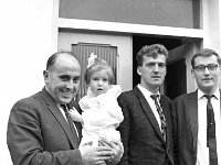 Roving camera in Claremorris, August 1986.. - Lyons0013277.jpg  Roving camera in Claremorris. Meeting on the street. August 1966. : 19660812 Roving Camera Claremorris 11.tif, Claremorris, Lyons collection