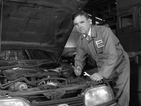 Griffith's Garage, Claremorris, September 1988. - Lyons0013512.jpg  John O'Gara workshop foreman in action in Griffith's garage Claremorris, September 1988. : 19880903 Griffith's Garage 5.tif, Claremorris, Lyons collection