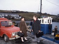 Inishbofin: The district nurse meeting the doctor as he arrives on the island. - Lyons0009311.jpg  Inishbofin: The district nurse meeting the doctor as he arrives on the island. : 19880217 Inishbofin 8.tif, Farmers Journal, Inis Bofin, Lyons collection