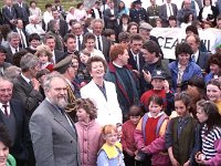 Visit of President MAry Robinson to Inishturk - Lyons0009114.jpg  Inishturk:  President Mary Robinson's visit : 19930521 President Mary Robinson's visit 27.tif, Inish Turk, Lyons collection