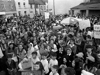 Coillte come home Festival, Kiltimagh, July 1972. - Lyons0017930.jpg  Crowd scene. Coillte come home Festival, Kiltimagh, July 1972. : 11.tif, 1972, 1972 Misc, 197207, 197207 Coillte come home 11.tif, Coillte, collection, come, festival, from, home, Kiltimagh, Lyons, Lyons collection, Misc, Scenes, Scenes from the Coillte come home festival, the