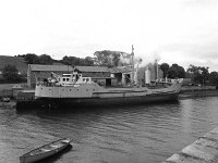 - Lyons0016454.jpg  Boat at Newport quay, August 1978. : 19780804 Boat at Newport Quay.tif, Lyons collection, Newport