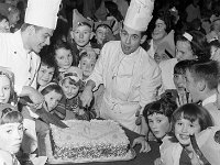 Belclare House, 1965 - Lyons00-21329.jpg  Childrens' Christmas party in Belclare House. Christmas cake being cut. : 19651220 Childrens' Christmas Party in Belclare House 9.tif, Belclare House, Lyons collection