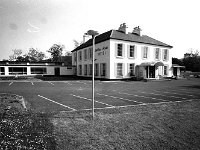 Belclare House, 1971. - Lyons00-21397.jpg : 197106 Belclare House 4.tif, Belclare House, Lyons collection