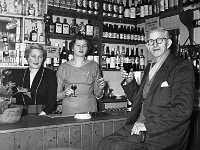 Flaherty's Pub, Westport 1961.. - Lyons0013810.jpg  Flaherty's Pub, Westport 1961.