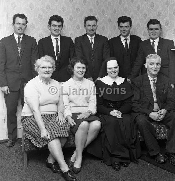 Redmond family Castlebar, February 1966