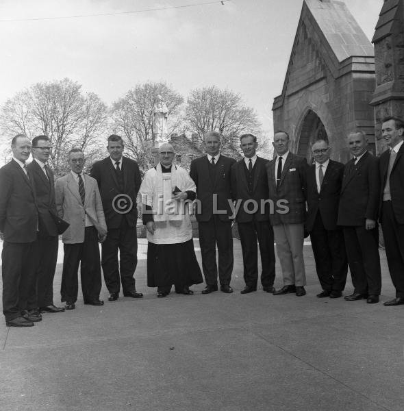 Mass for emigrants in the Church of the Holy Rosary, May 1966