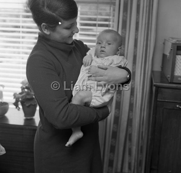 Muldoon children with new baby, September 1966