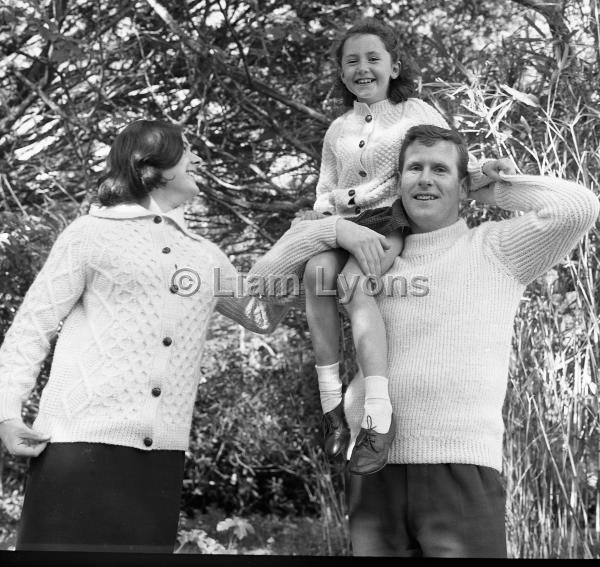 Grainne Uaile Sweaters, May 1967