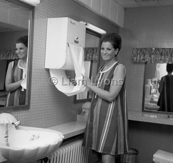 Liz Stack with the linen replacement system in Belclare House, July 1967