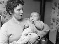 Maureen Gibbons & her first born son, April 1966 - Lyons0000564.jpg  Maureen Gibbons & her first born son, April 1966 : born, first, Gibbons, Lyons, Maureen