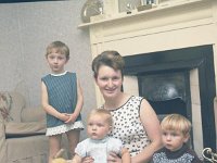 Mrs Don McBride & family,  September 1967 - Lyons0000924.jpg  Mrs Don McBride & family,  September 1967 : Don, McBride