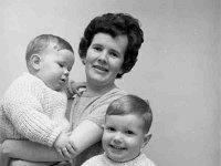 Mrs Roma Battle & her sons - Lyons0001123.jpg  Mrs Roma Battle & her sons. Roma Ryder, High St, Westport. Original folder, 1968 Misc : Roma Battle, Roma Ryder