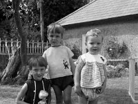Mrs Don McBride's children - Lyons0001182.jpg  Mrs Don McBride's children Original folder, 1968 Misc : McBride
