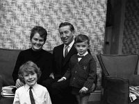 Evelyn Horan with her husband & sons - Lyons0001424.jpg  Evelyn Horan with her husband & sons : Horan