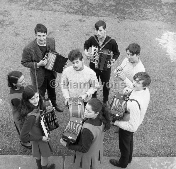 Santa Maria Secondary School Louisburgh pupils