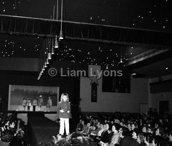 Goldens' Fashion Show in Starlight Ballroom