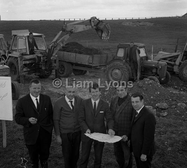 Members of Claremorris Chamber of Commerce at Claremorris Indust  Members of Claremorris Chamber of Commerce at Claremorris Industrial site