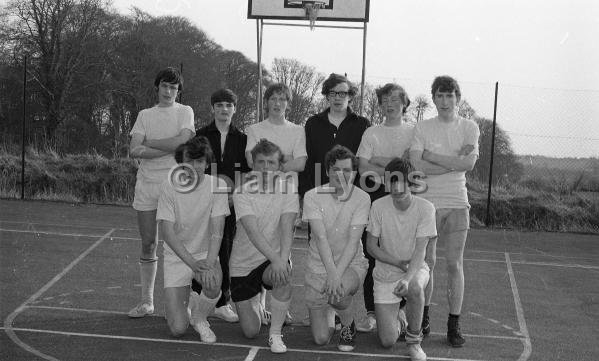 School Basketball Finals in Balla