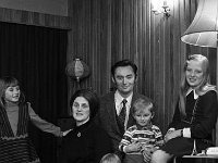 Padraig Flynn & his family - Lyons0003360.jpg  Padraig Flynn & his family : Padraig Flynn