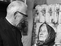 Mrs Mary Mulroy - 100 years old - Lyons0003904.jpg  Mrs Mary Mulroy - 100 years old : Mulroy